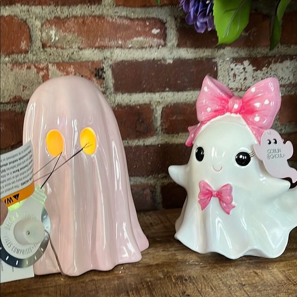 Goblins and ghoul Other - Cute Ghost Figurines with Bows